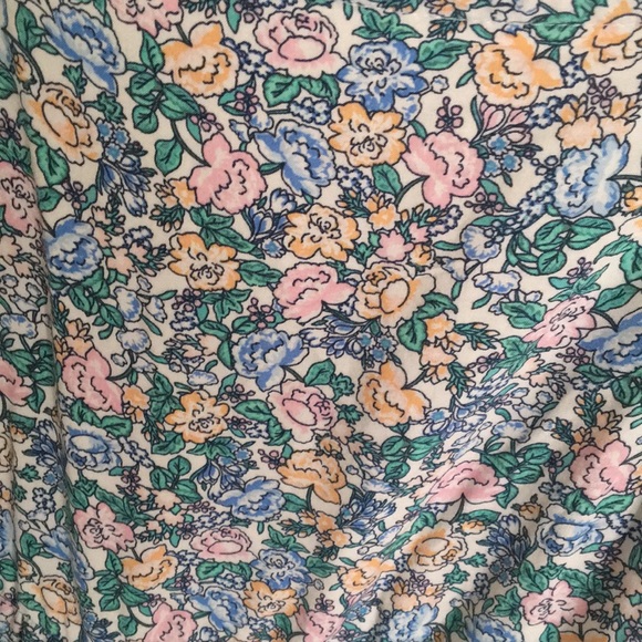Old Navy floral print cami dress (w/ pockets) - Picture 3 of 4
